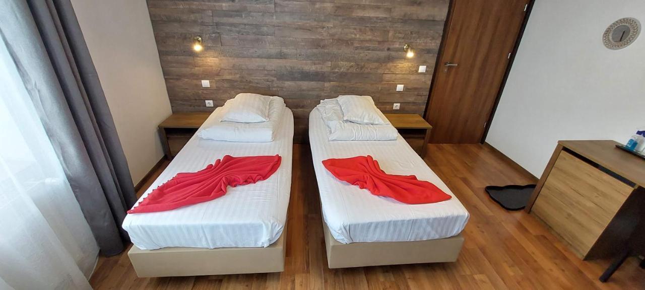 Pensiunea Riunione Brasov Luaran gambar