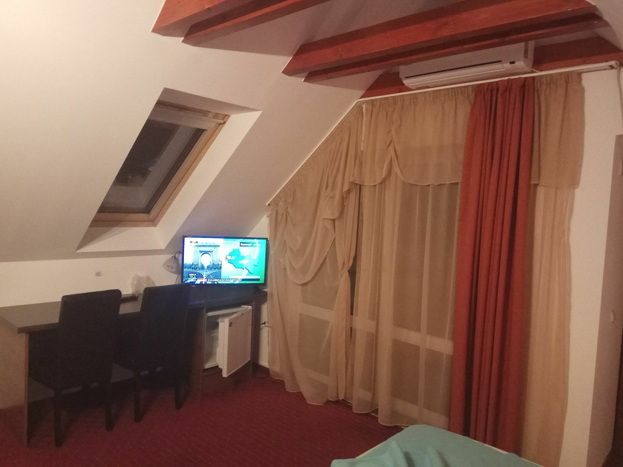 Pensiunea Riunione Brasov Luaran gambar
